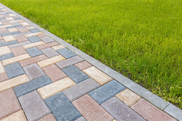 Best Residential Driveway Pavers in Colfax, IA